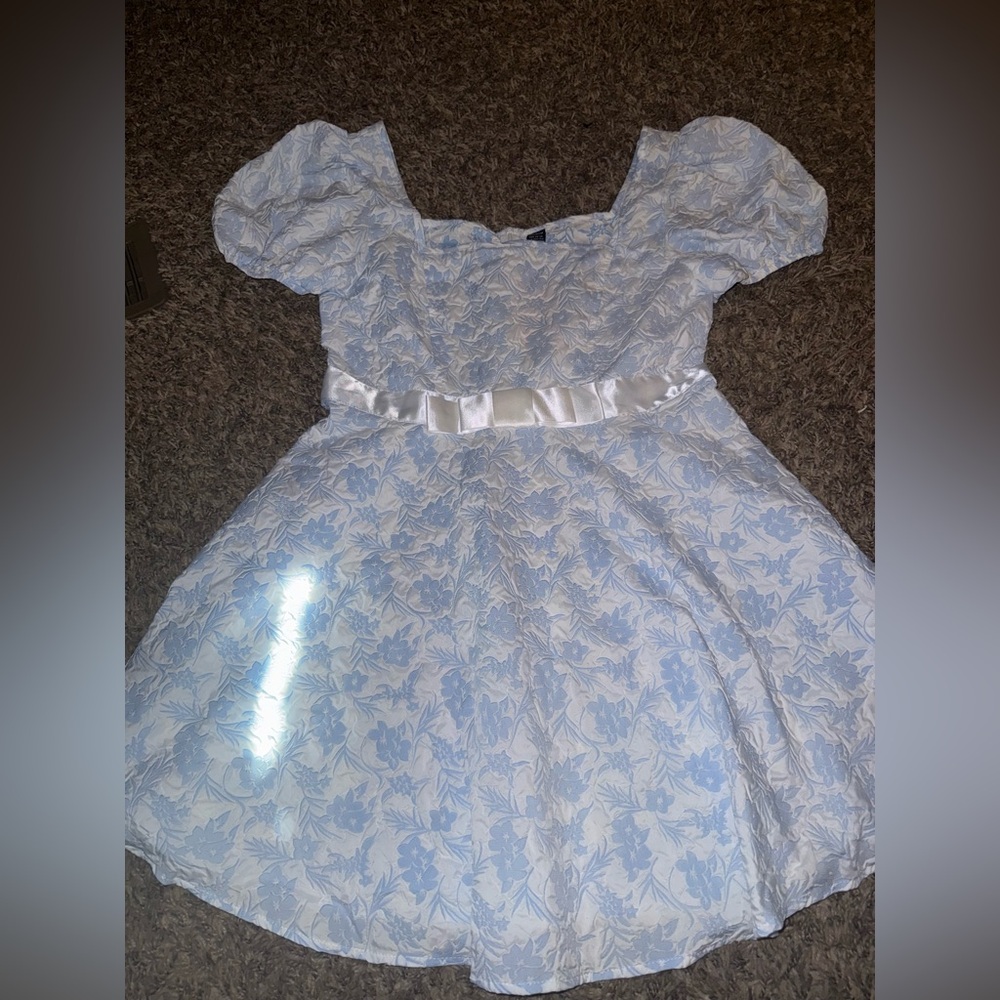 Elegant White and Blue Floral Formal Dress